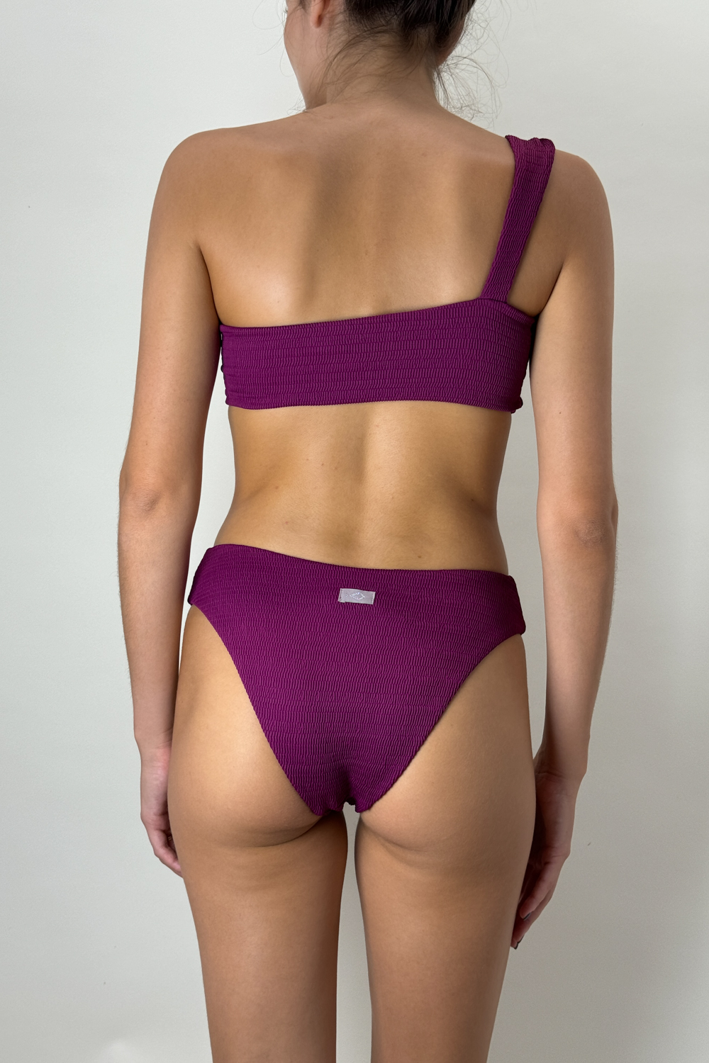 NICOL_TOP_&_LAURA_BOTTOM_BORDEAUX_GOFFRE_2
